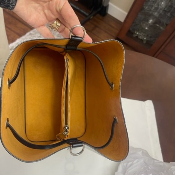 LOUIS VUITTON NEONOE TOTE HAND BAG EPI PURSE STRIPE LIMITED EDITION WHITE - Picture 13 of 16